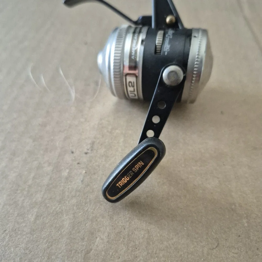 Vintage Zebco Brunswick 1992 Trigger Spin UL2 Underspin Casting Reel